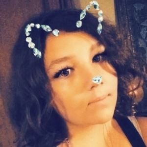 Meet your Posher, Katelyn